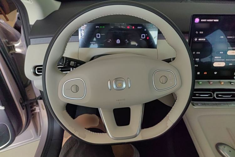 Used CHANGAN NEVO Q05 2026 Model 506 Max Steering Wheel