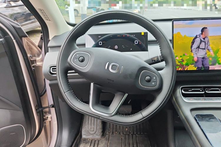 Used CHANGAN NEVO Q05 2026 Model 405Air Steering Wheel