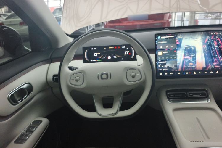 Used CHANGAN NEVO Q05 2026 Model 506 Max Steering Wheel
