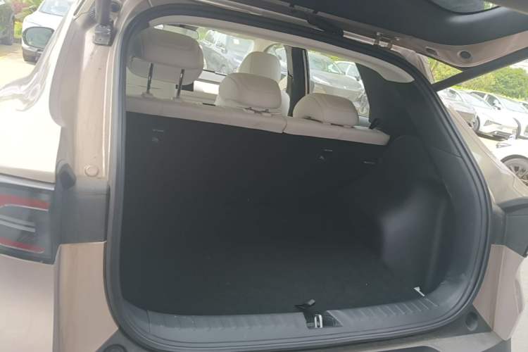 Used CHANGAN NEVO Q05 2026 Model 506 Max Trunk