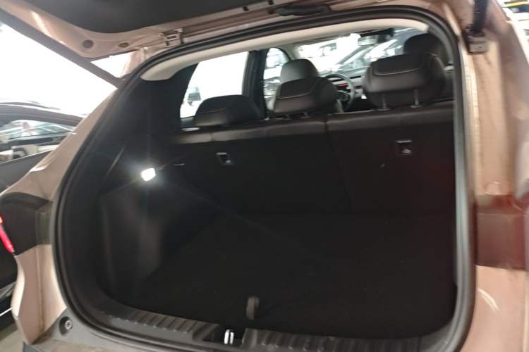 Used CHANGAN NEVO Q05 2026 Model 506Max+ Trunk