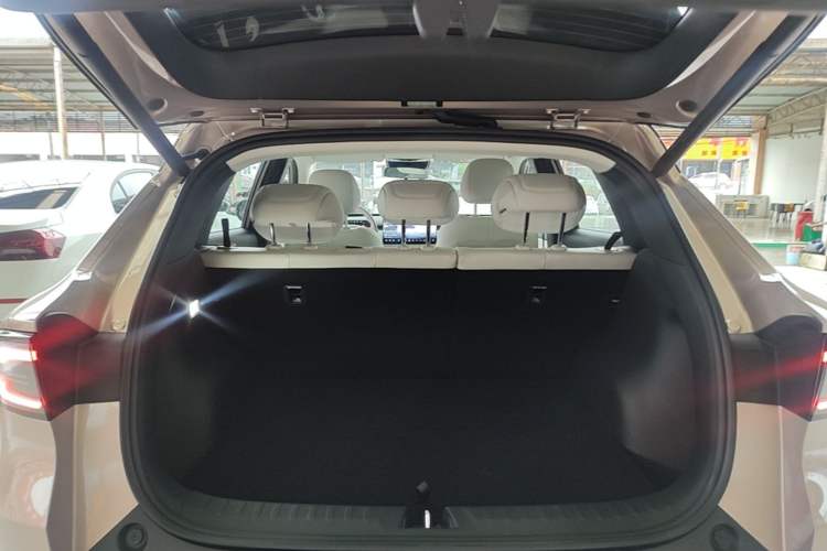 Used CHANGAN NEVO Q05 2026 Model 506 Max Trunk