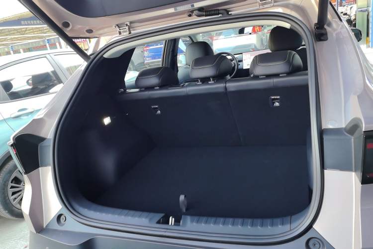 Used CHANGAN NEVO Q05 2026 Model 506 Max Trunk