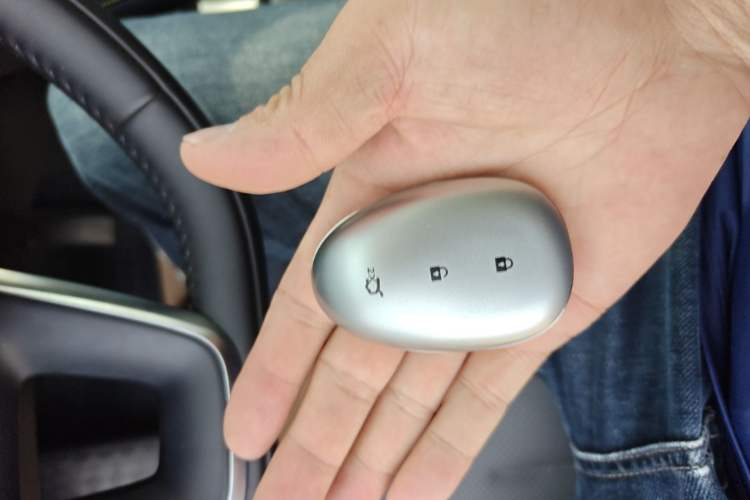 Used CHANGAN NEVO Q05 2026 Model 506 Max Vehicle Key