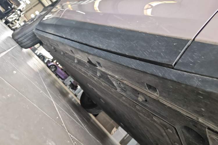 Used CHANGAN NEVO Q05 2026 Model 506 Max Right Side Sill