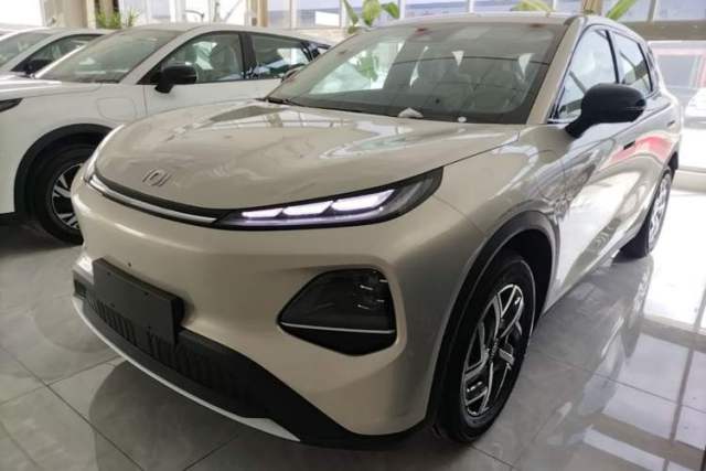 Used CHANGAN NEVO Q05 2026 Model 405Max
