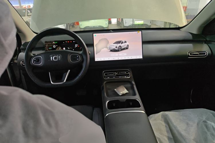 Used CHANGAN NEVO Q05 2026 Model 405Air Center Console
