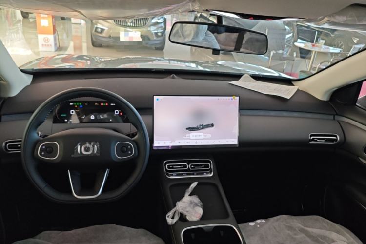 Used CHANGAN NEVO Q05 2026 Model 405Air Center Console