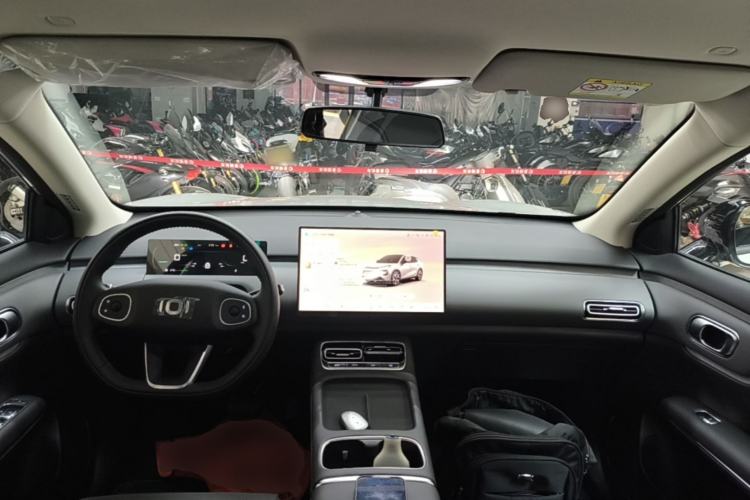 Used CHANGAN NEVO Q05 2026 Model 405Air Center Console
