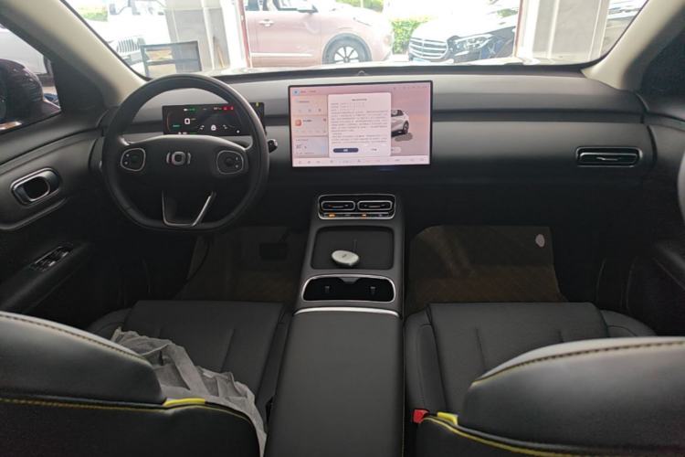 Used CHANGAN NEVO Q05 2026 Model 405Air Center Console