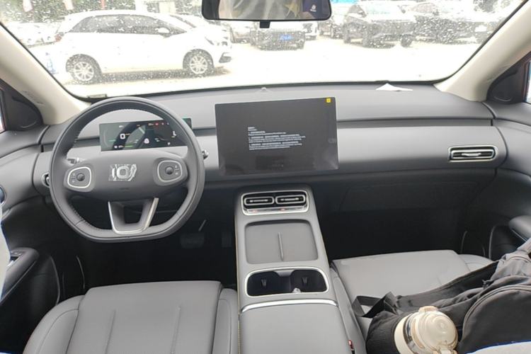 Used CHANGAN NEVO Q05 2026 Model 405Air Center Console