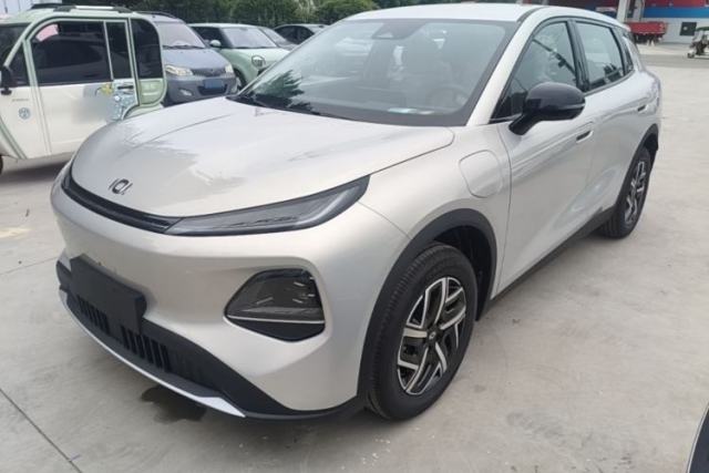 Used CHANGAN NEVO Q05 2026 Model 405Max