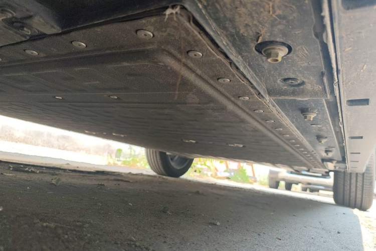 Used CHANGAN NEVO Q05  Chassis Front Left