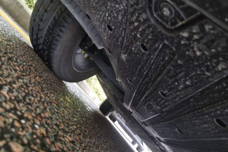 Used CHANGAN NEVO Q05 2026 Model 506 Laser Ultra+ Chassis Front Right