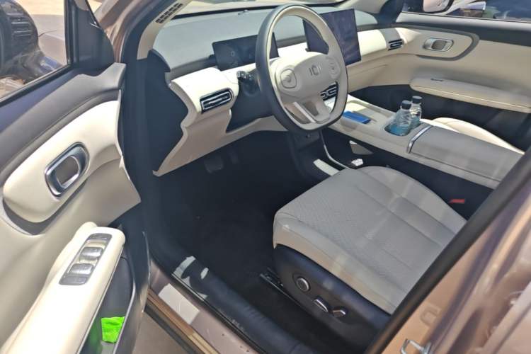 Used CHANGAN NEVO Q05 2026 Model 506 Max Driver Seat