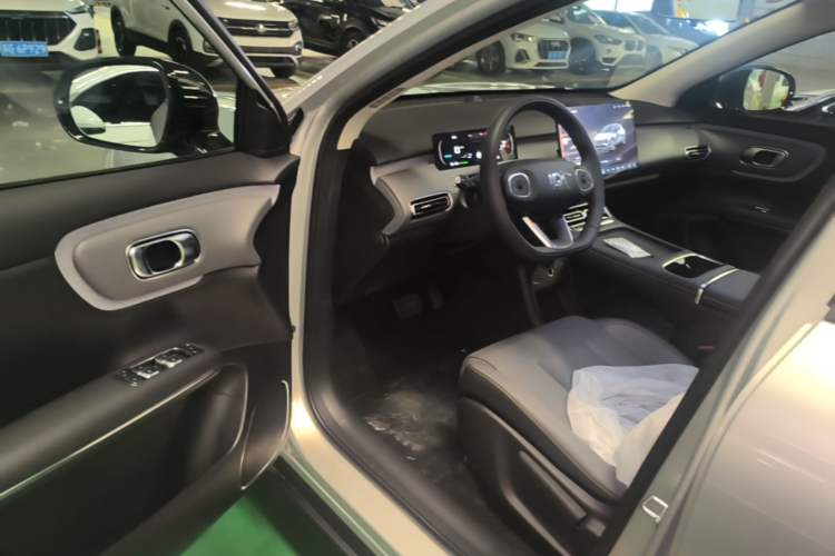 Used CHANGAN NEVO Q05 2026 Model 405Air Driver Seat