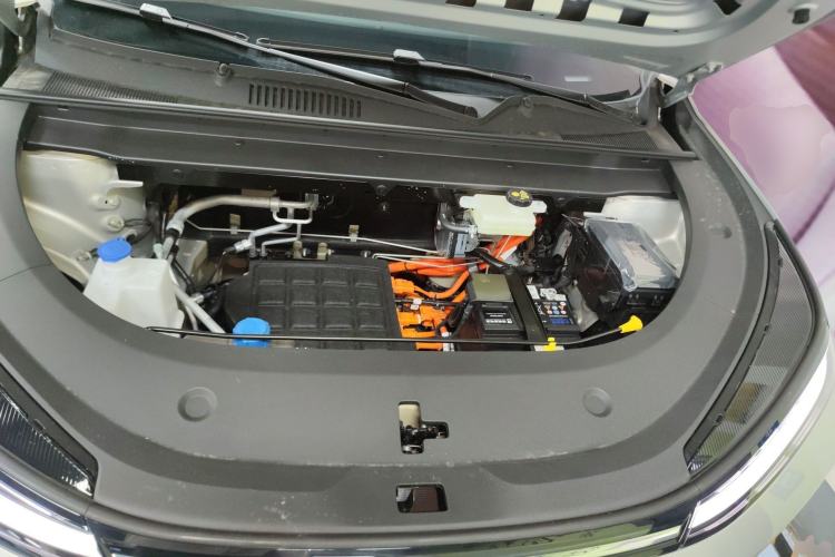 Used CHANGAN NEVO Q05 2026 Model 405Max Engine Bay