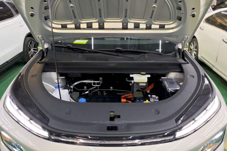 Used CHANGAN NEVO Q05 2026 Model 405Air Engine Bay