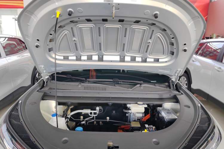 Used CHANGAN NEVO Q05 2026 Model 405Air Engine Bay