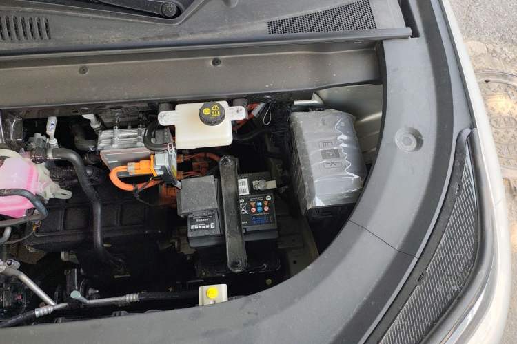 Used CHANGAN NEVO Q05  Engine Bay Left