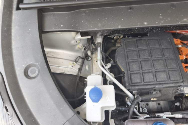 Used CHANGAN NEVO Q05 2026 Model 405Air Engine Bay Right