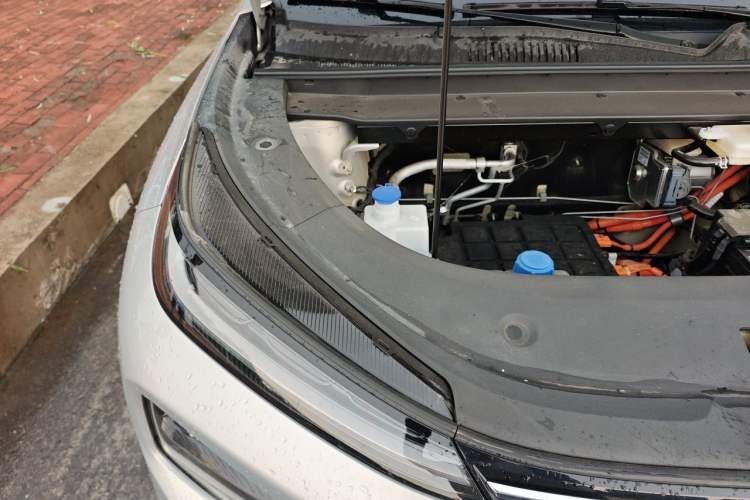 Used CHANGAN NEVO Q05 2026 Model 405Air Engine Bay Right