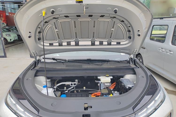 Used CHANGAN NEVO Q05 2026 Model 405Air Engine Bay