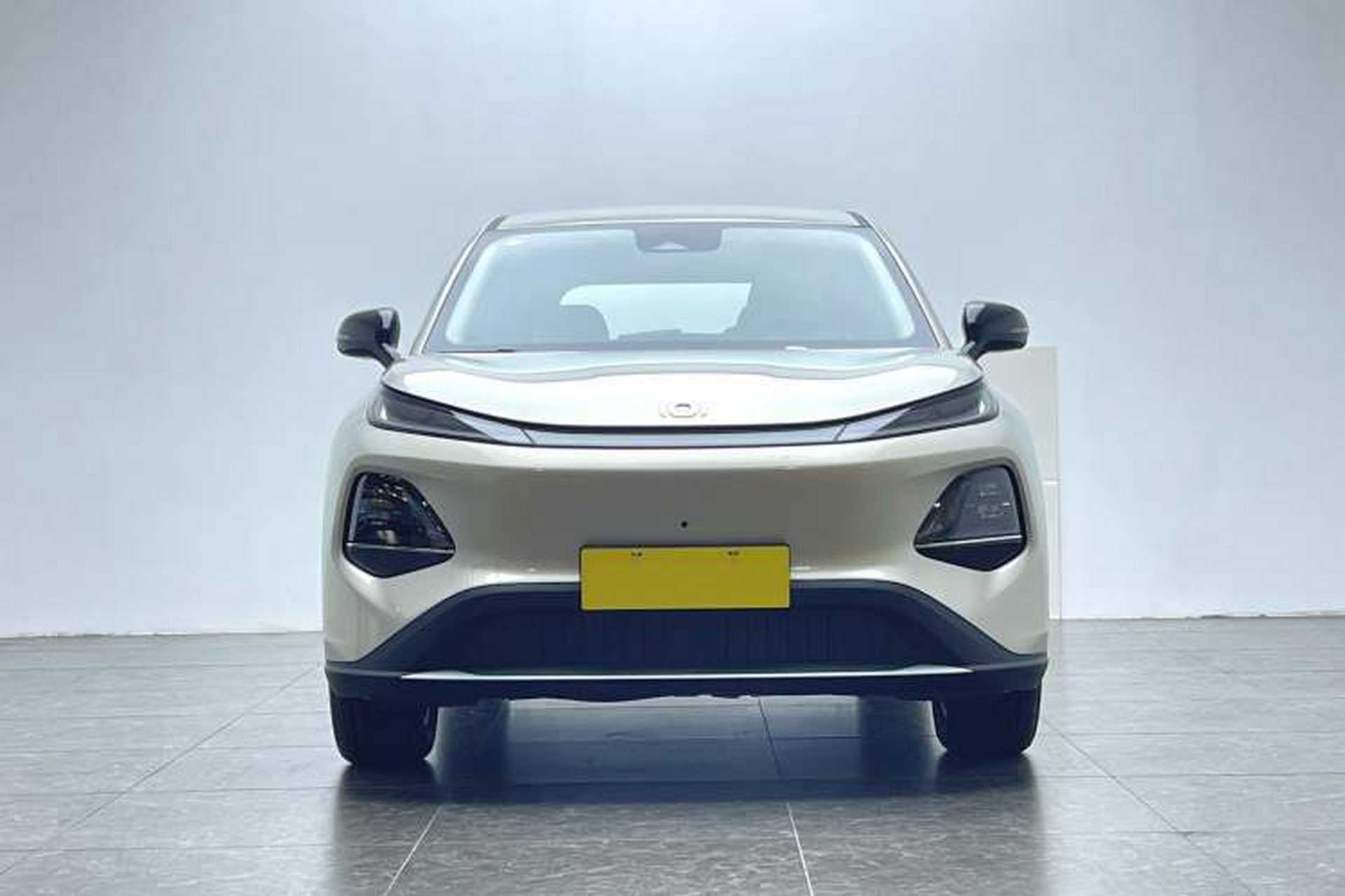 Used CHANGAN NEVO Q05 2026 Model 506 Max Exterior 2