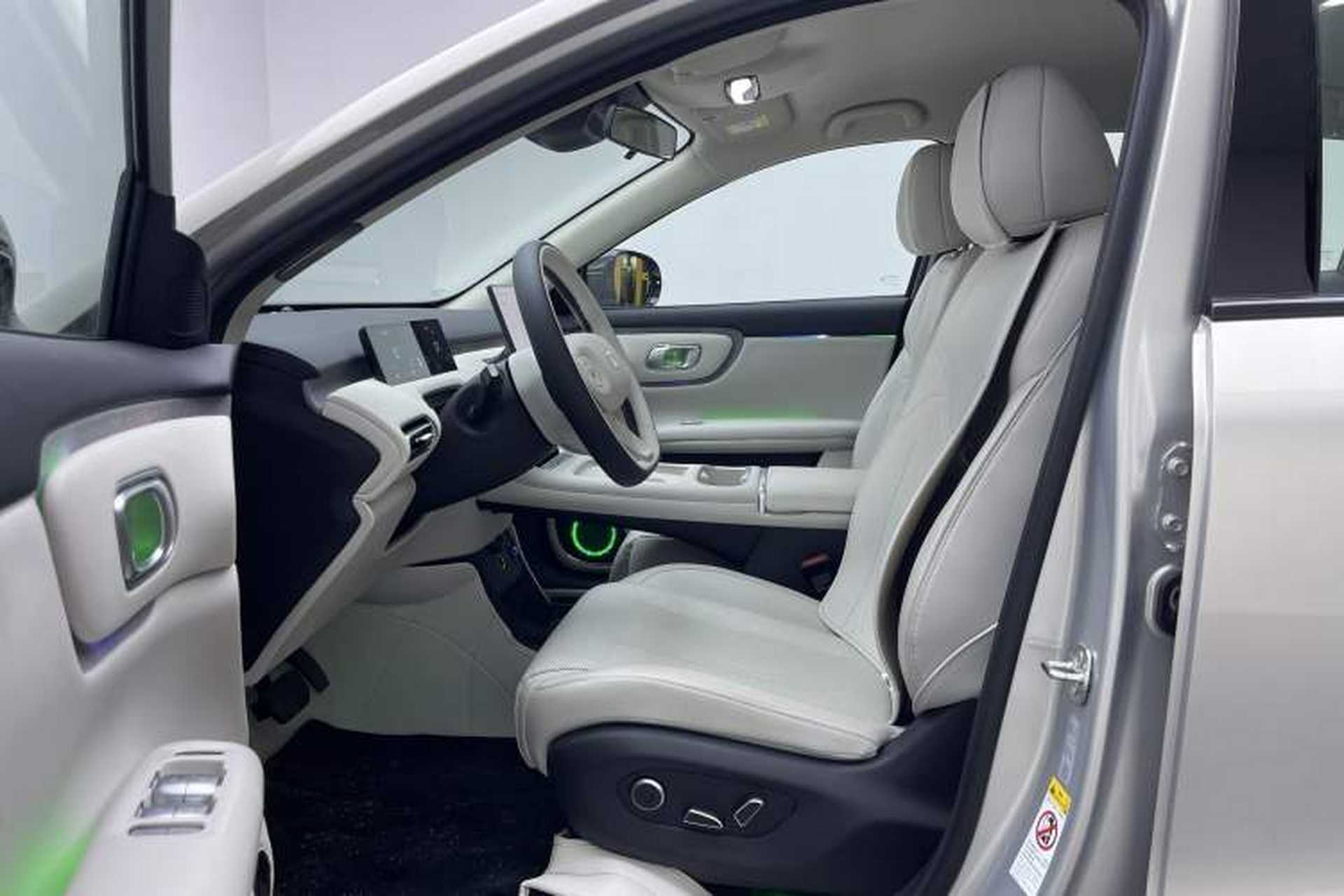 Used CHANGAN NEVO Q05 2026 Model 506 Max Interior 1
