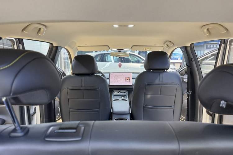 Used CHANGAN NEVO Q05 2026 Model 405Air Interior 10