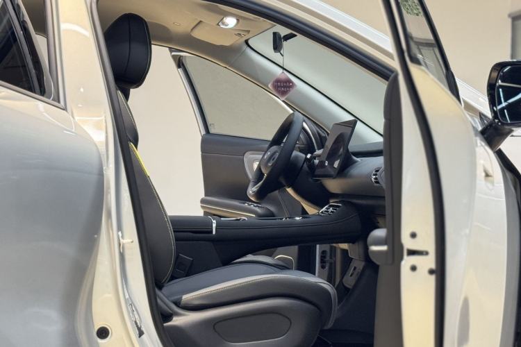 Used CHANGAN NEVO Q05 2026 Model 405Air Interior 6