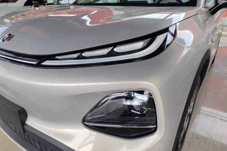 Used CHANGAN NEVO Q05 2026 Model 405Air Left Front Headlight