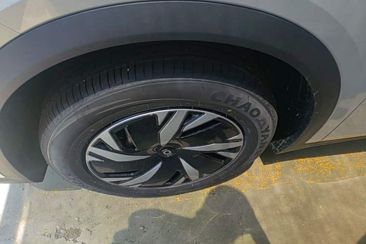 Used CHANGAN NEVO Q05 2026 Model 405Air Left Front Wheel Hub
