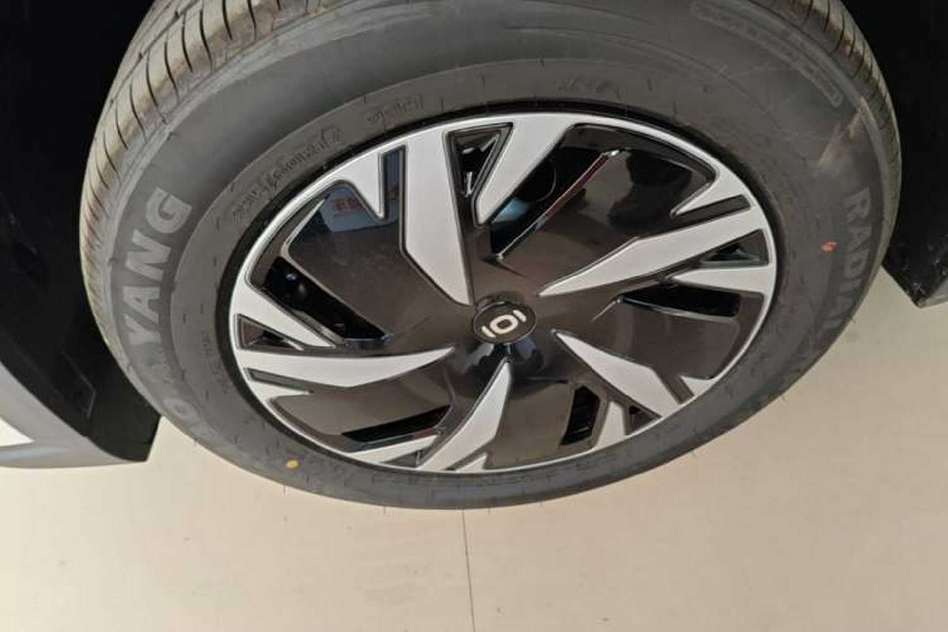 Used CHANGAN NEVO Q05 2026 Model 405Air Left Front Wheel Hub