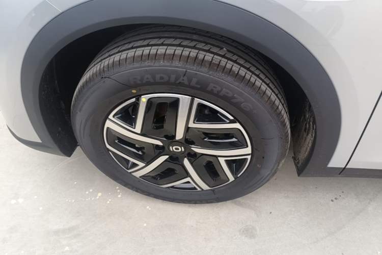 Used CHANGAN NEVO Q05 2026 Model 405Max Left Front Wheel Hub