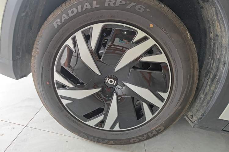Used CHANGAN NEVO Q05 2026 Model 405Air Left Front Wheel Hub