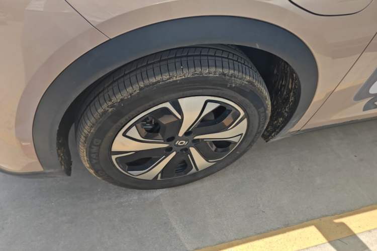 Used CHANGAN NEVO Q05 2026 Model 506 Max Left Front Wheel Hub