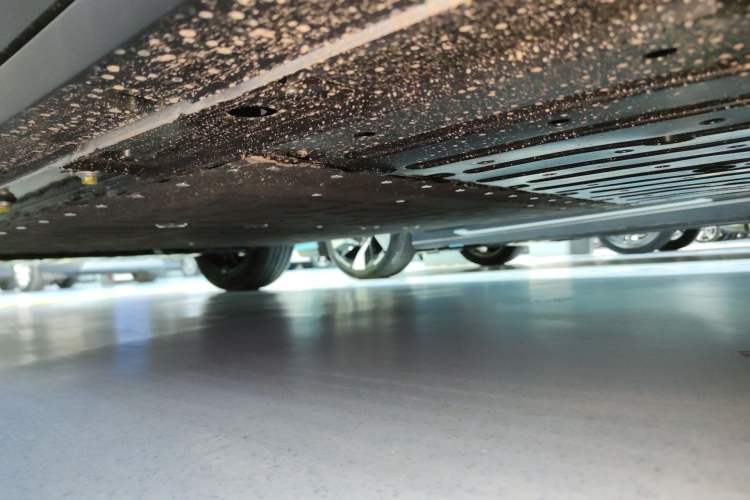 Used CHANGAN NEVO Q05 2026 Model 405Max Left Side Sill