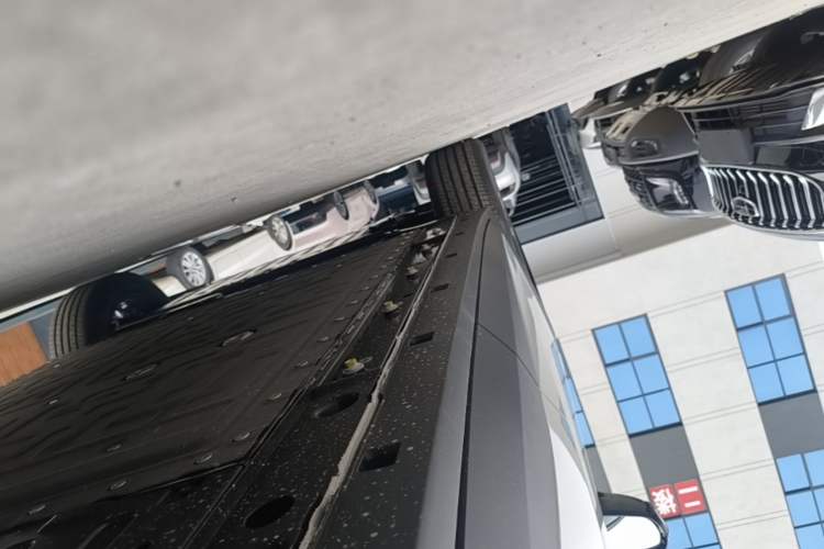Used CHANGAN NEVO Q05 2026 Model 405Max Left Side Sill