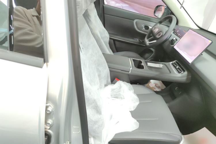 Used CHANGAN NEVO Q05 2026 Model 405Max Right Front Seat
