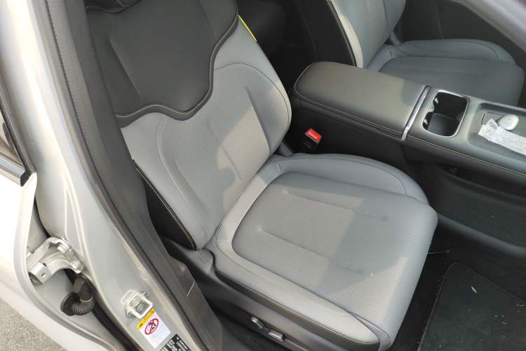 Used CHANGAN NEVO Q05 2026 Model 405Max Right Front Seat