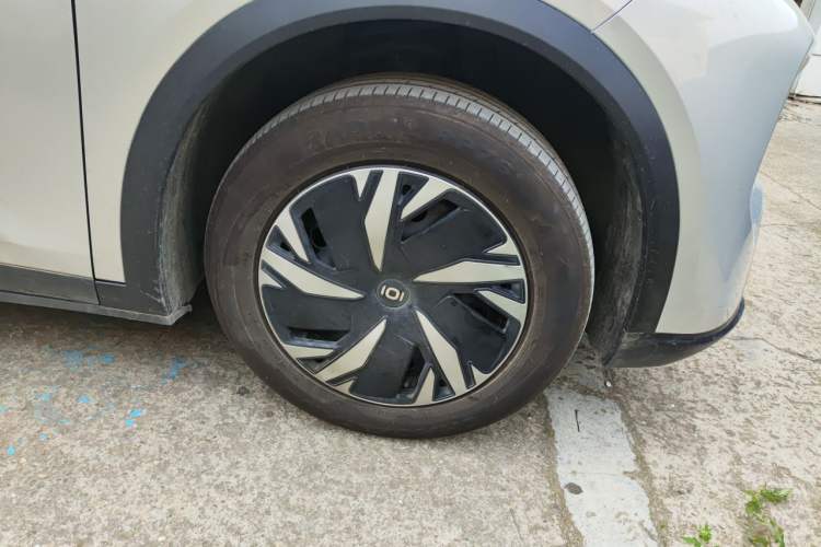 Used CHANGAN NEVO Q05 2026 Model 405Air Right Front Wheel Hub