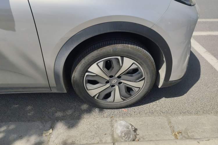 Used CHANGAN NEVO Q05 2026 Model 506 Max Right Front Wheel Hub