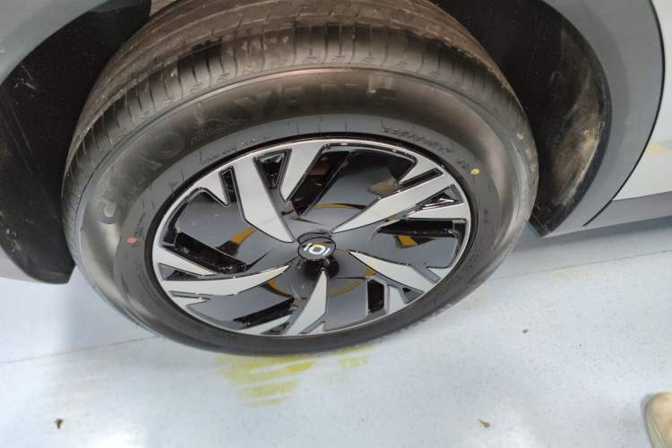 Used CHANGAN NEVO Q05 2026 Model 405Max Right Rear Wheel Hub