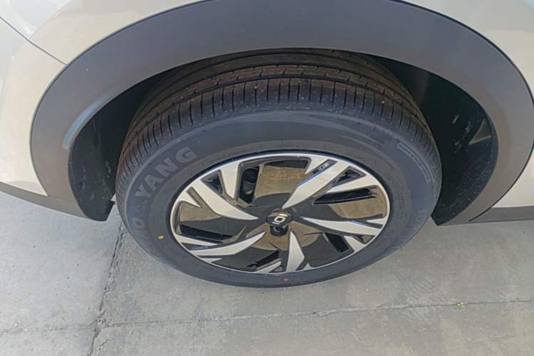 Used CHANGAN NEVO Q05 2026 Model 405Air Right Rear Wheel Hub