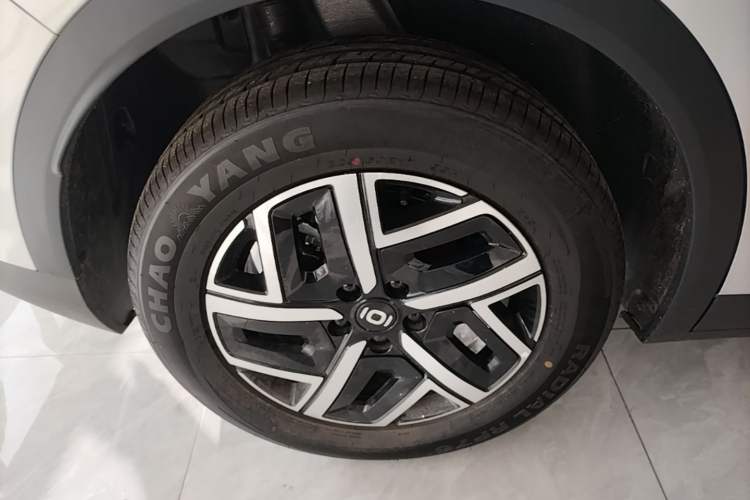 Used CHANGAN NEVO Q05 2026 Model 405Max Right Rear Wheel Hub