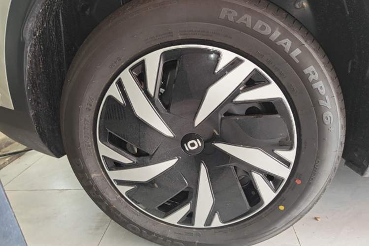 Used CHANGAN NEVO Q05 2026 Model 405Air Right Rear Wheel Hub