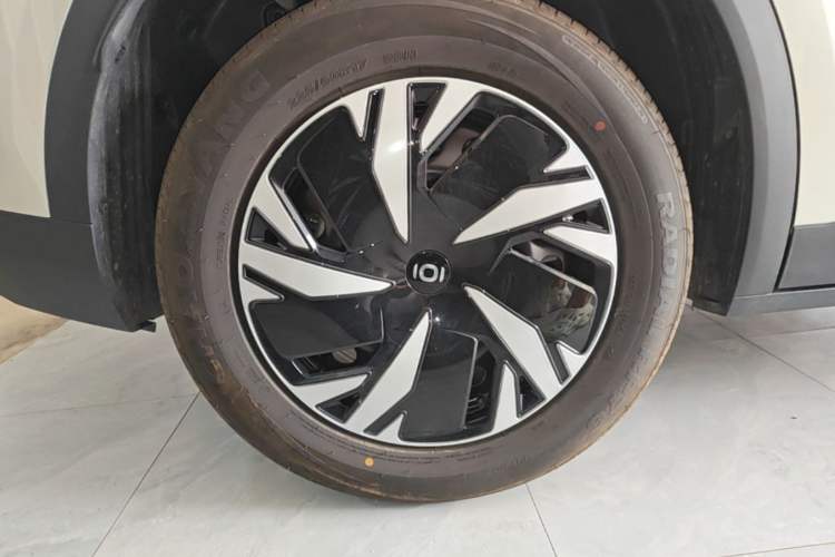 Used CHANGAN NEVO Q05 2026 Model 405Air Right Rear Wheel Hub