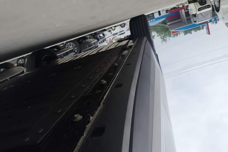 Used CHANGAN NEVO Q05 2026 Model 405Air Right Side Sill
