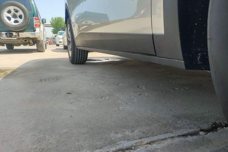 Used CHANGAN NEVO Q05 2026 Model 405Air Right Side Sill